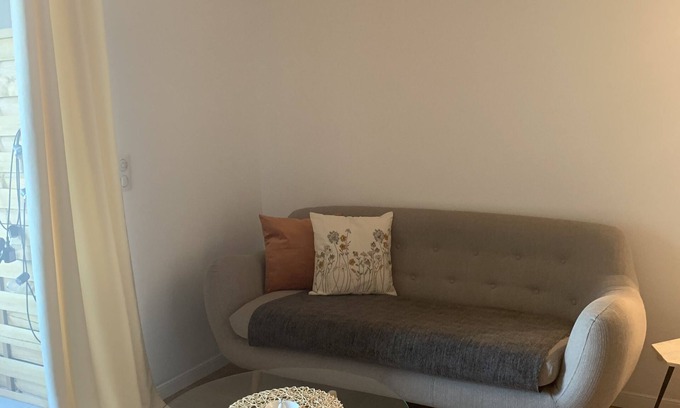 Ville-di-Pietrabugno Apartment | Cozy Sea View Retreat - Perfect for Families