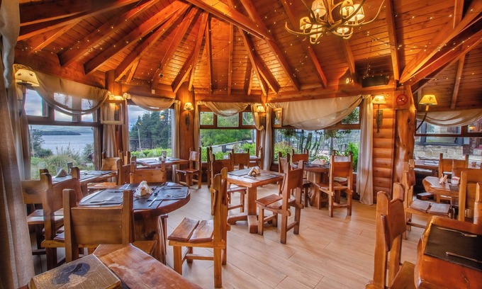 San Carlos de Bariloche Hotel | Relax at Nido del Condor Hotel & Spa - 4-Star Getaway