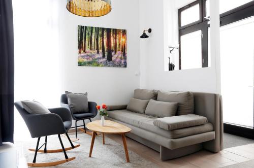 West Berlin Centre Apartment | Embrace Comfort at Apartment NIEBUHR Kurfürstendamm