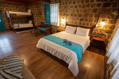 Tumbaco Hotel | Explore Niebli Historical Farm & Lodge near Pululahua Volcano