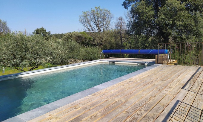 Les Vans House | Experience Niel Gite Les Vans: Pool, Spa & Ocean Views
