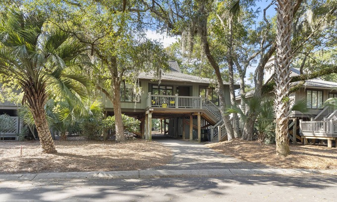 Kiawah Island Cottage | Explore Night Heron Cottage with Ocean View & Spa Access