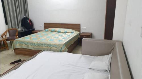 Katra Hotel | Budget-Friendly Niharika Bhawan with Pet-Friendly Amenities