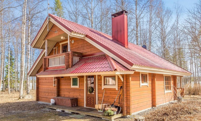 Kuortti House | Discover Niinimökki by Interhome: Lake View & Spa Retreat