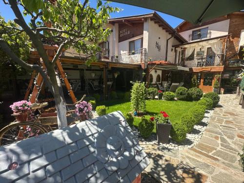 Kvartal Noviya Grad House | Pet-Friendly NIKI HOUSE: Rated 9.8 with Family Amenities