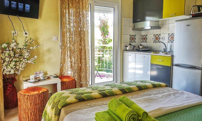 Elia House | Relaxing Nikiti Spathies Resort - Studio by Beautiful Beach