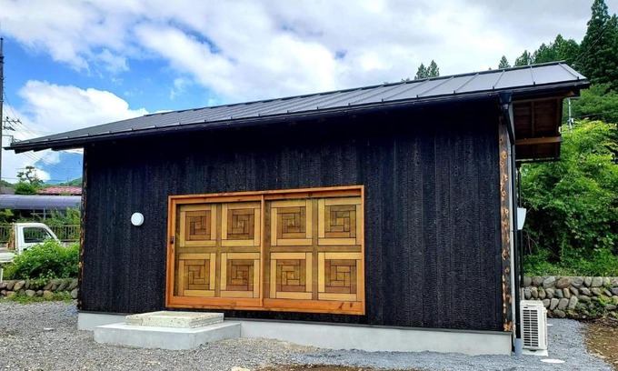 Nikko House | Top-Rated Nikko Cottage Yurt: Ideal for Family Getaways