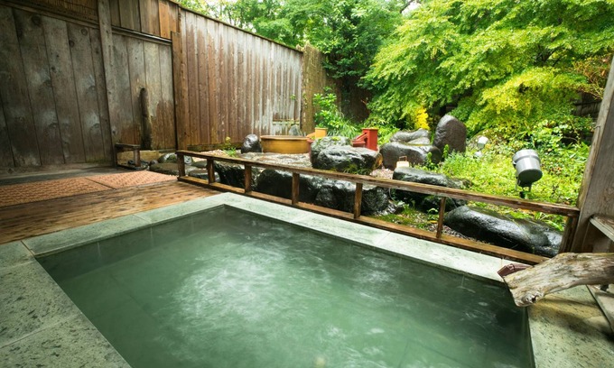 Nikko Hotel | Discover Nikko Toshogu Koyoen: Family-Friendly Retreat