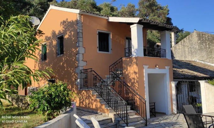 Agni Apartment | Tranquil Nikolas House with Ocean View in Upper Agni Bay