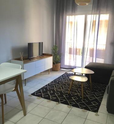 Komotini Apartment | Child-Friendly Retreat at Nikoletta's Home 2 - Rated 9.4/10