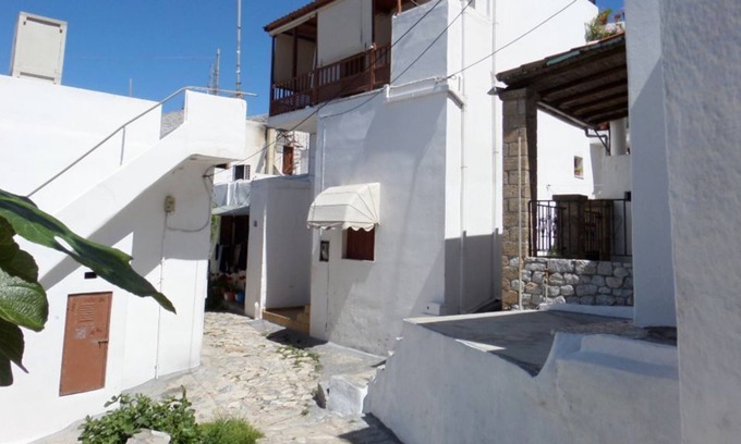 Skiros House | Discover Nikos and Maria - Skyrian Traditional House