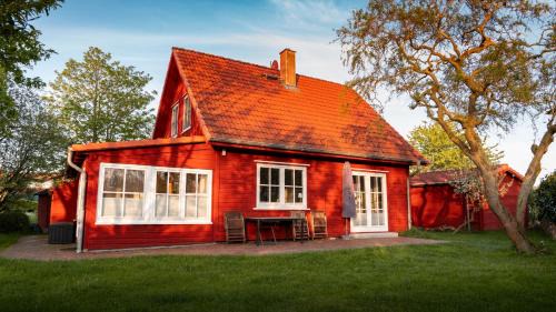Kalifornien House | Family-Friendly Nils Holgersson - 4-Star Comfort Awaits