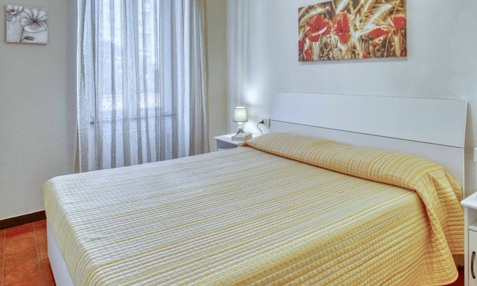 Levanto Apartment | Prime Retreat in Levanto: Ideal for 4 with Ocean View