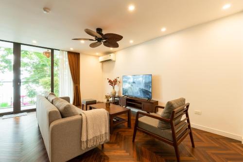 Yen Phu Apartment | NINE HOUSING West Lake 136 Vu Mien