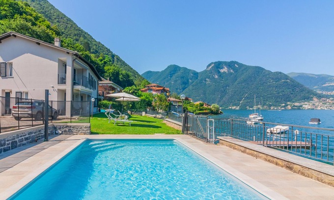 Lezzeno Apartment | Experience Ninfea Apartments with Lake Views & Breakfast