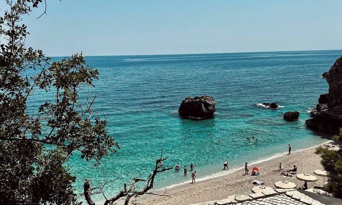 Tsagarada Apartment | NiobenCosy apartment with terrace, overlooking the towering plane trees