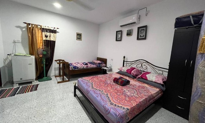 Parit Buntar House | Guest Rated: Nipah Medium Roomstay in Parit Buntar