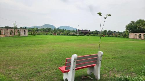 Jamwa Ramgarh House | Nirmal Krishan Parbat Farmstay