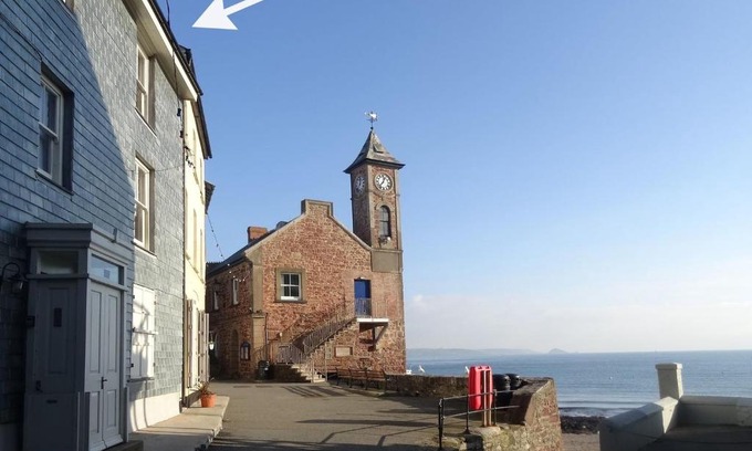 Kingsand House | Discover Nirvana: 5-Star Family & Pet-Friendly Retreat