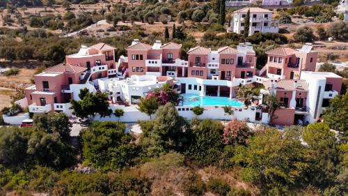 Pythagorion Apartment | Pet-Friendly Nisea Hotel Samos with Oceanfront Views