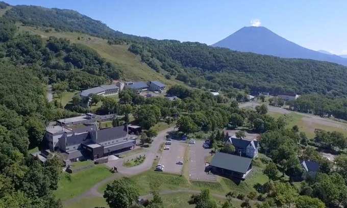 Niseko Hotel | Relax at Niseko Hot Spring Ikoino Yuyado Iroha - 4 Star Stay