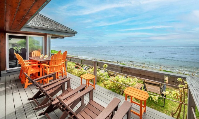 Wailua House | Discover Niulani Lanikai: Oceanfront Beach House Retreat