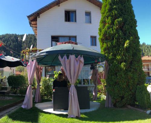 Beli Iskar House | Cozy Guest House Niya: Rated 9.1, Family-Friendly Amenities