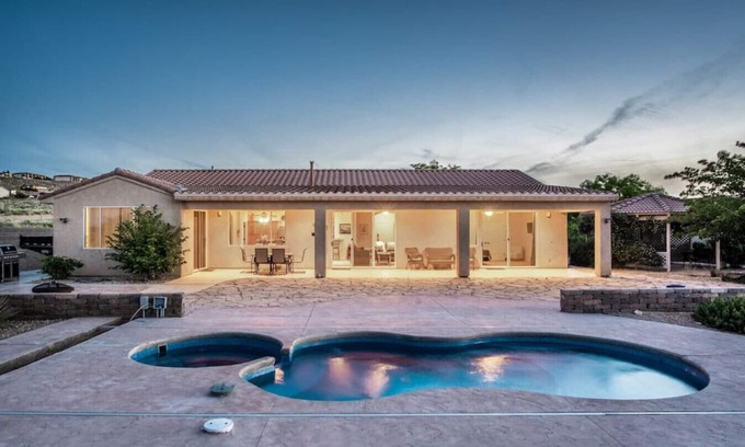 Greenehaven House | Family-Friendly NIZHONI Home with Pool & Hot Tub Access