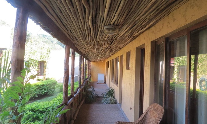 Ponta d'Ouro Bed & Breakfast | Discover Nkanhe Lodge: Family-Friendly with Pool & Kitchen