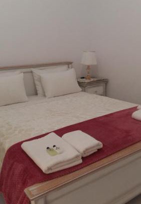 Spata-Artemida Apartment | Highly Rated NN Spata Rooms & Suites near Athens Airport