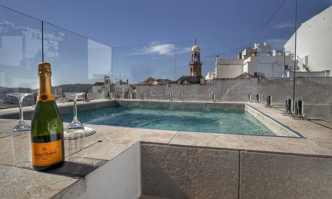 Competa House | Idyllic No 17 Competa: Townhouse Villa with Private Pool