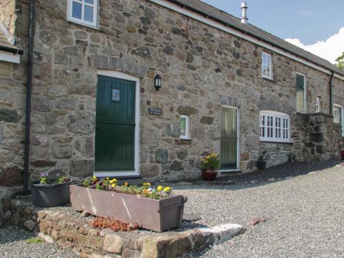 Capel Coch House | Discover No 2 The Stables: Family & Pet-Friendly Retreat