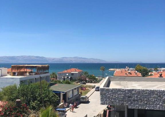 Cesme Apartment | Experience Oceanfront Bliss at No 22 Residence