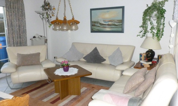 Barlt Apartment | Guest Rated: 9.8 - Ocean View House Bärbel in Barlt