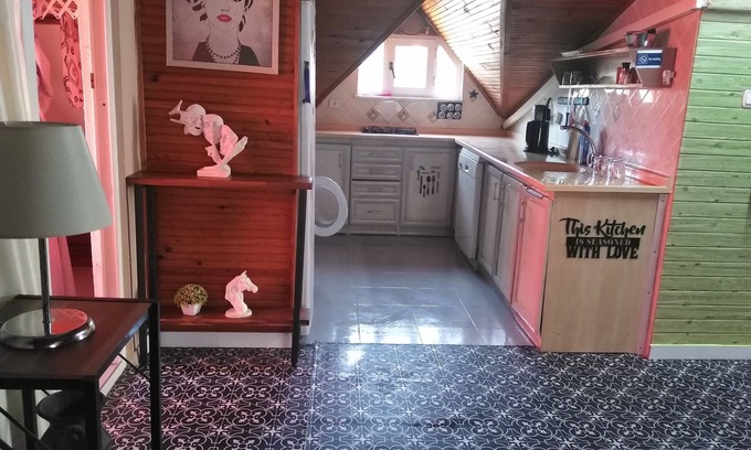 Marmaris City Center House | Explore No 8 Marmaris Center Near the Beach & Family Fun