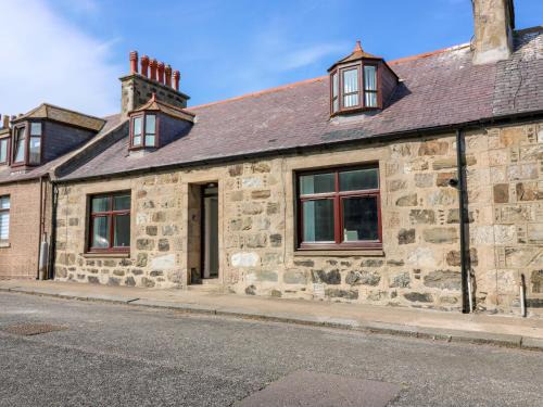 Sandhaven House | No 9 North St