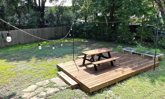 East MLK House | ~ No extra fees! ~ Pretty Great East ATX House