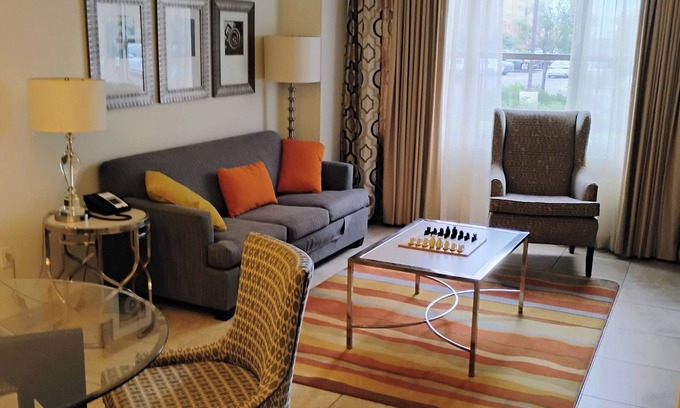 Enterprise Condo | No Resort Fees. Adjacent casino with restaurants/movie theater/bowling alley.
