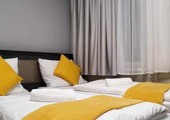 Harkany Bed & Breakfast | Relax at No Stress Panzió with Oceanfront Views