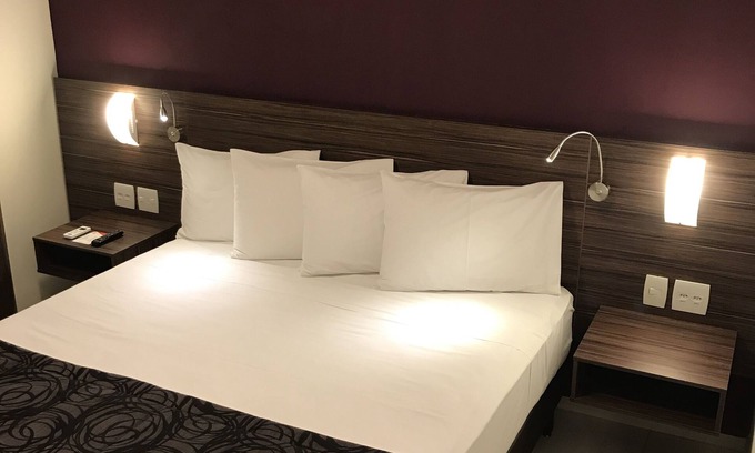 Sao Joao de Meriti Hotel | Guest Favorite: Nobile Inn Dutra with Spa & Pool Access