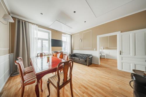 Rudolfsheim-Funfhaus Apartment | Nobile Schönbrunn Klassik Residences
