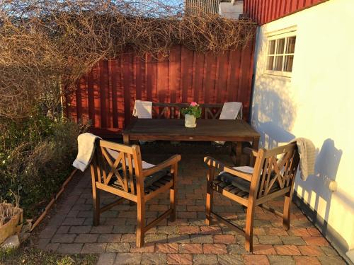 Angelholm Apartment | Exceptional Stay at Noble Hill - Pet and Child Friendly