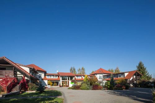 Trabki Wielkie Resort | Discover Noce i Dnie: Family-Friendly Retreat with Pool