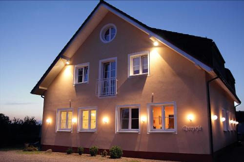 West Pomeranian Voivodeship House | Exceptional Noclegi Agape: Family-Friendly Getaway