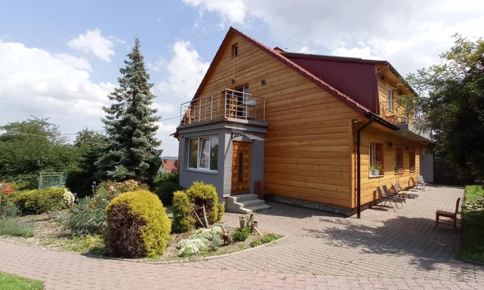 Kalwaria Zebrzydowska Apartment | Guest Rated: 9.7 at Noclegi Leśniczówka in Lanckoronie
