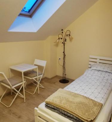 Liszki Apartment | Family-Friendly Retreat at Noclegi Pod Lasem