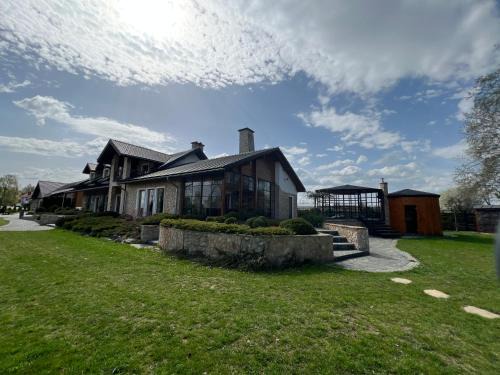 Oleszyce House | Noclegi Siwy Las