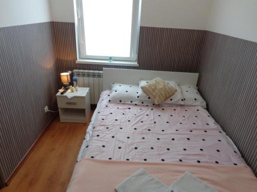 gmina Olsztyn House | Experience Comfort at Noclegi Skałka-domek with Hot Tub