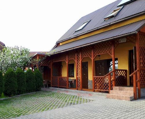 Maniowy House | Cozy Noclegi u Zosi: Family-Friendly Stay with Breakfast