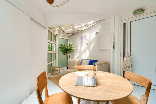 Prefecture Apartment | Family-Friendly Nocnoc Le Parasol with Great Amenities